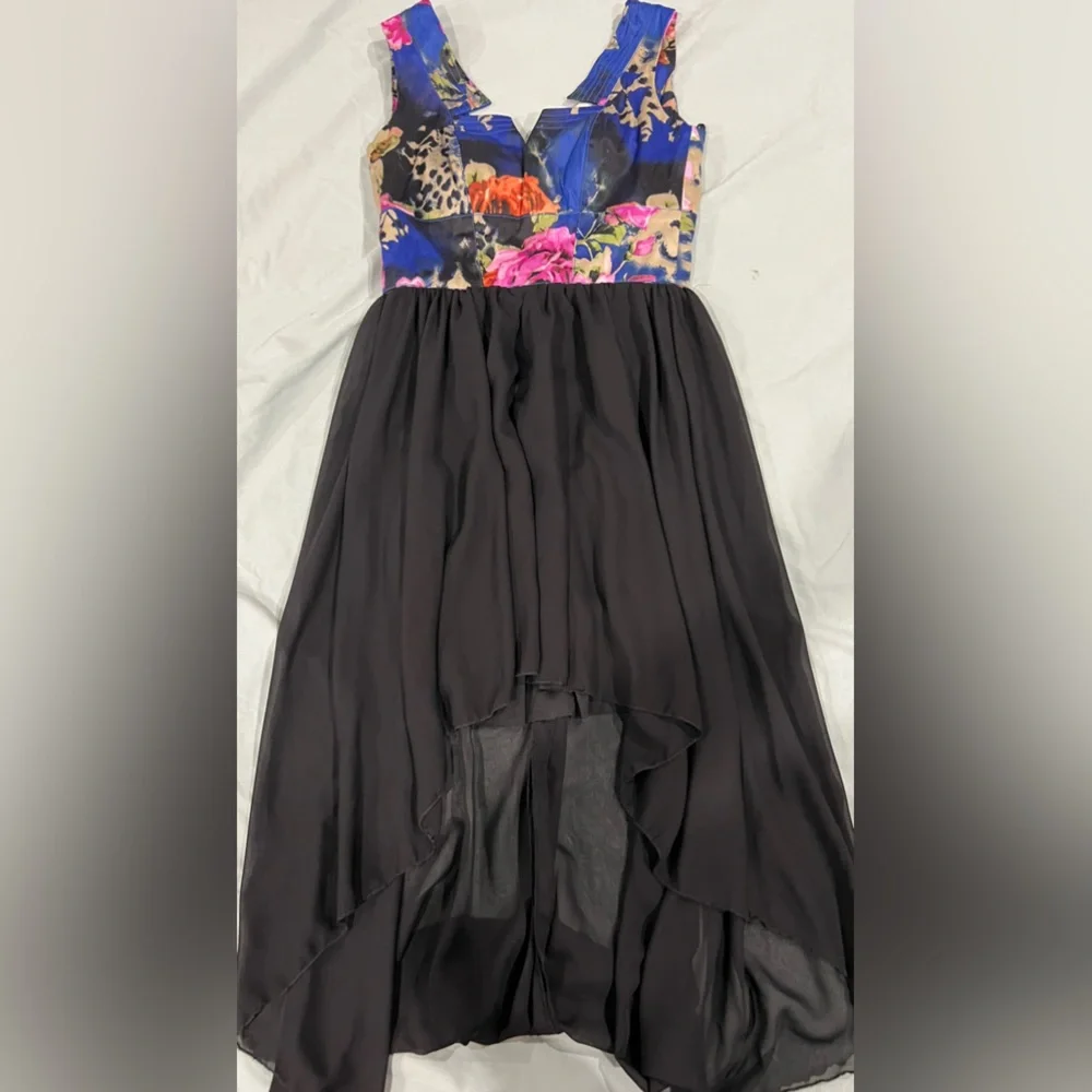 Beautiful, colorful evening dress! - Picture 4 of 10